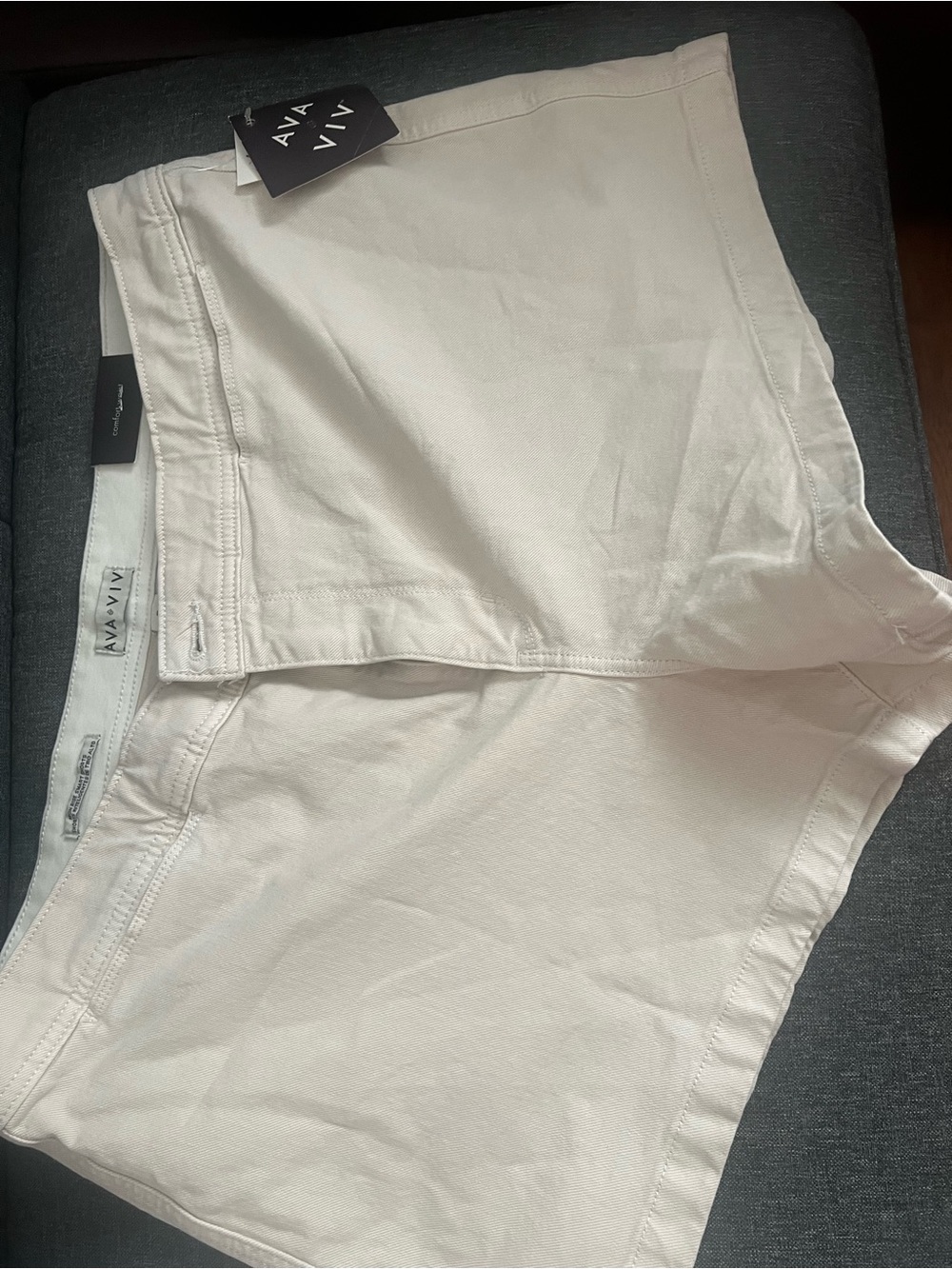 Ava & Viv Cream High-Rise Comfort Waist Skirt